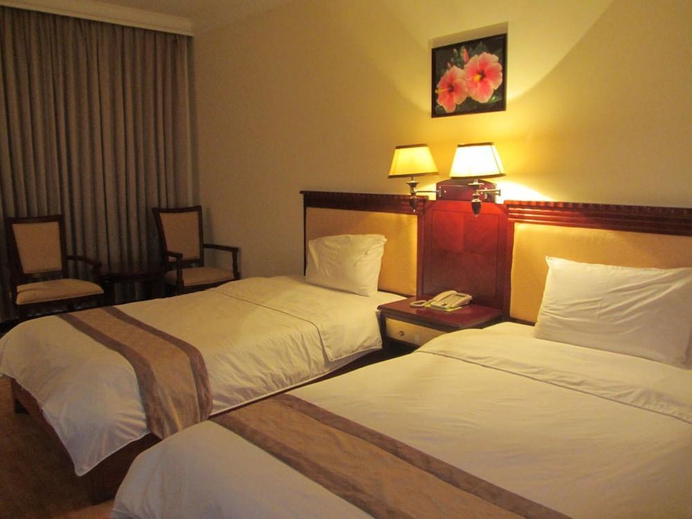 Stung Sangke Hotel Battambang Exterior photo