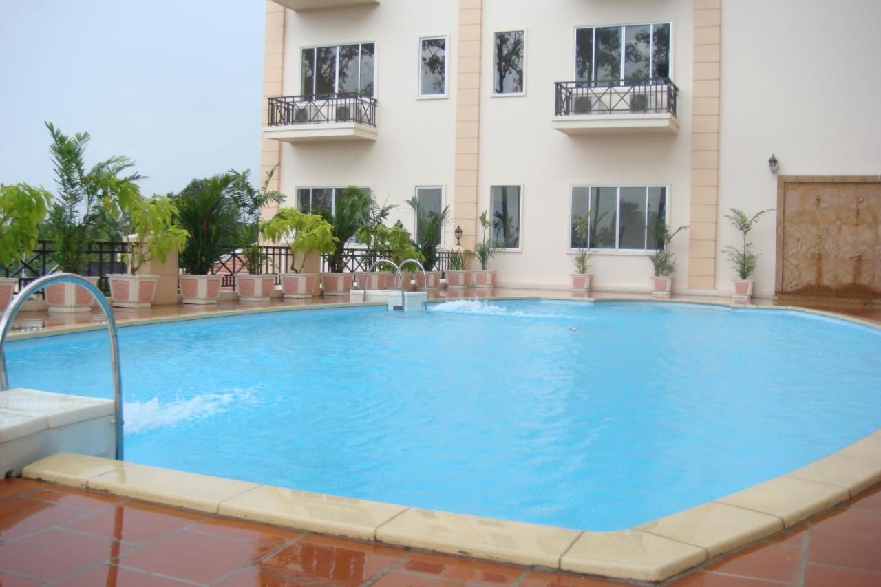 Stung Sangke Hotel Battambang Exterior photo